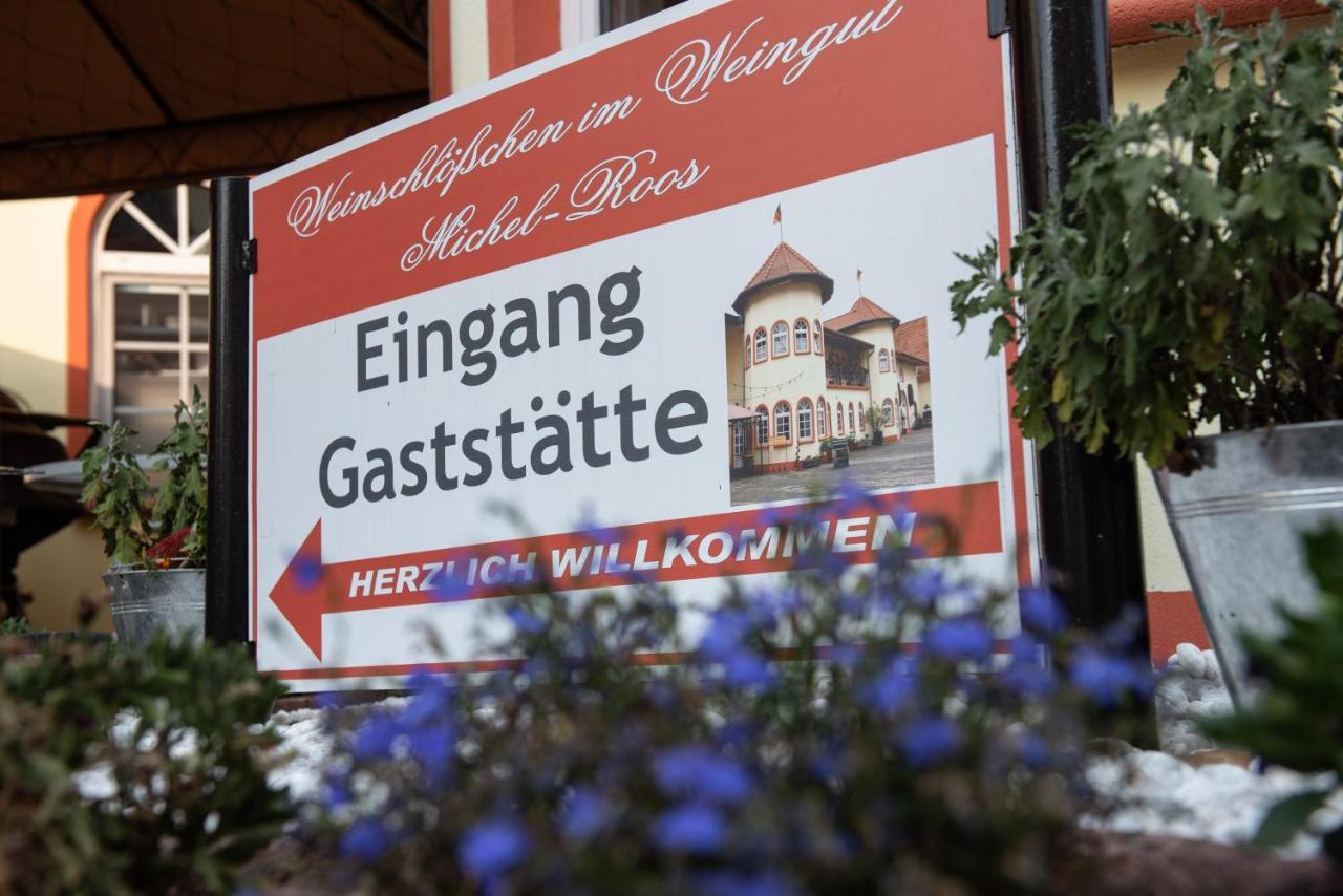 Weinschloesschen Im Weingut Roos Hotel Ilbesheim Buitenkant foto